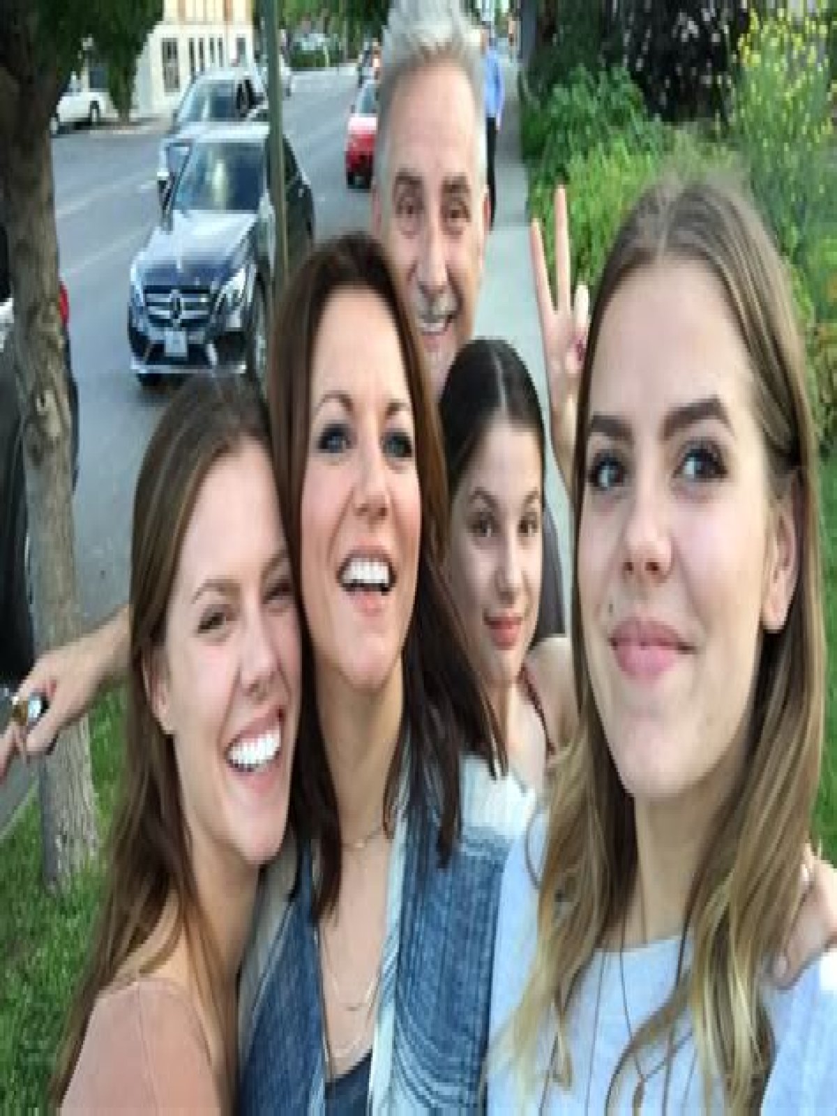 HTML